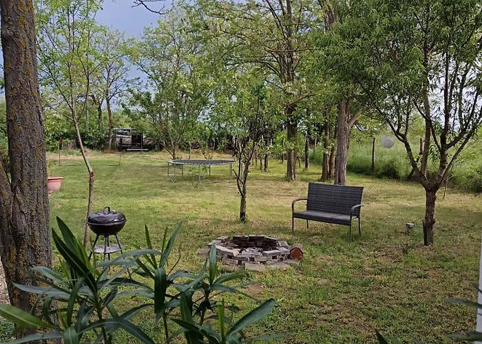 Ferienhaus Akacliget Vendeghaz *