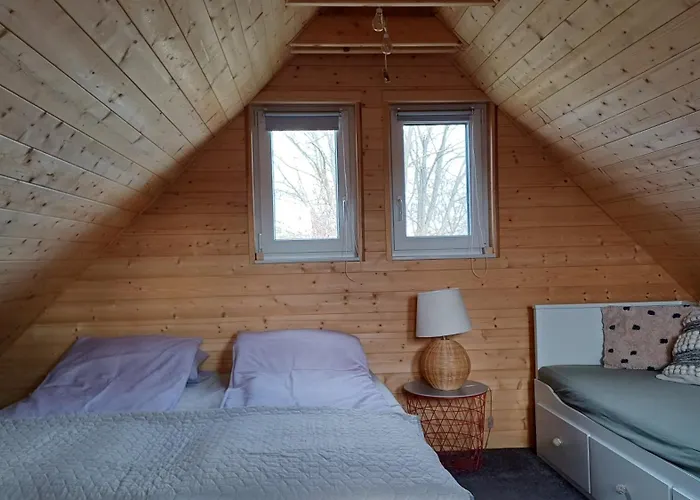 Akacliget Vendeghaz *