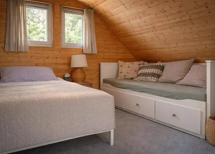 Akacliget Vendeghaz Ferienhaus Zamárdi